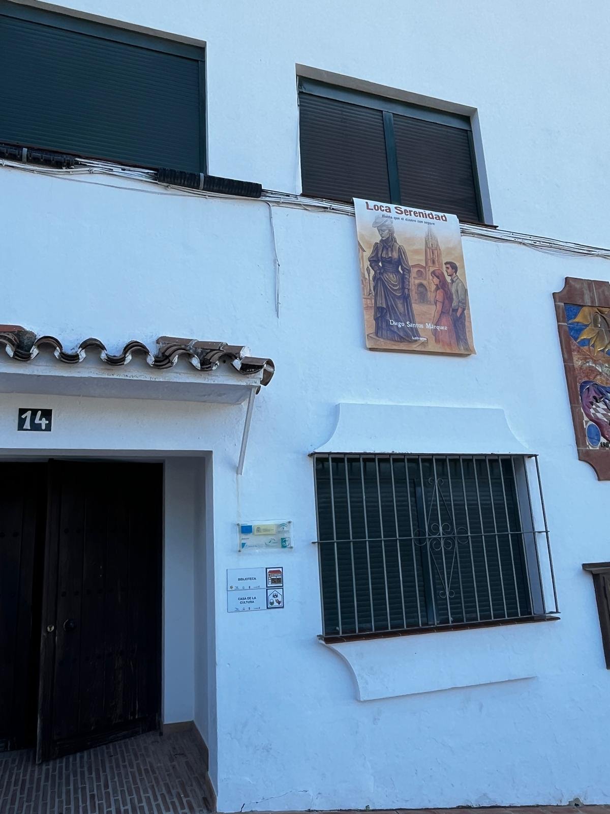 biblioteca istan - Diego Santos Marquez